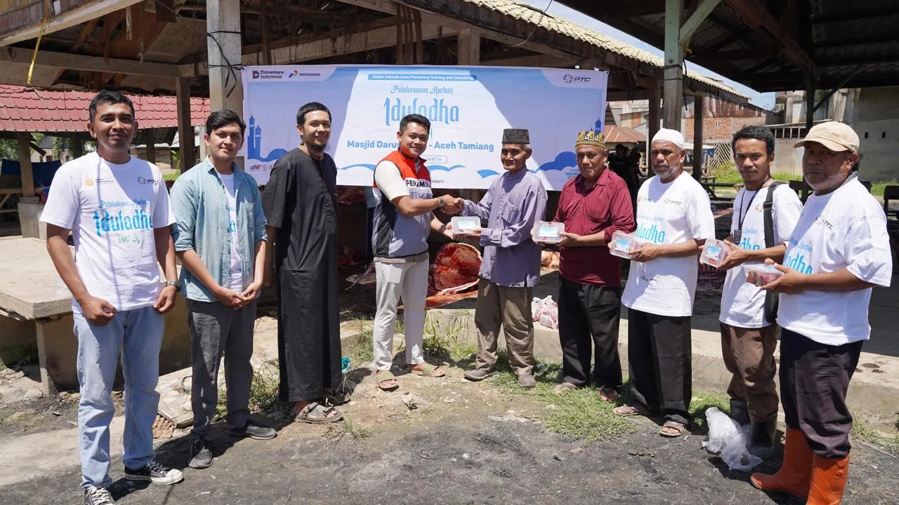 Semangat Kurban untuk Pemulihan Bencana, PTC Salurkan 1,8 Ton Daging Sapi bagi 1.400 KK di Aceh Tamiang