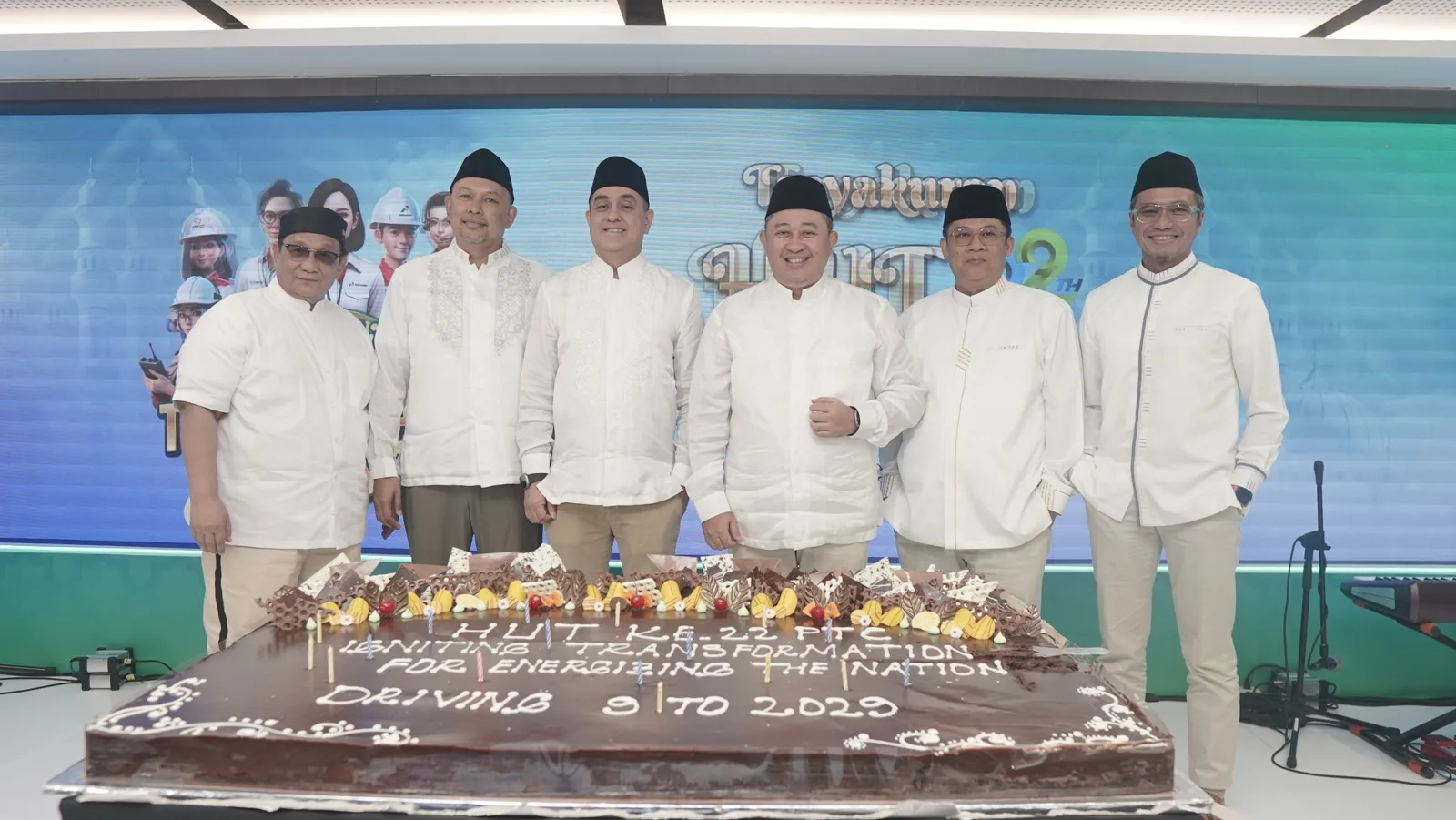 Rayakan HUT ke-22, Pertamina Training & Consulting (PTC) Gelar Tasyakuran dan Sumbangkan Alat Bantu Dengar