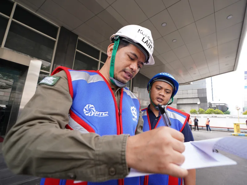 Emergency Drill bagi seluruh Perwira, Bersama Jaga Aspek HSSE di Lingkungan Kantor Pusat PTC!